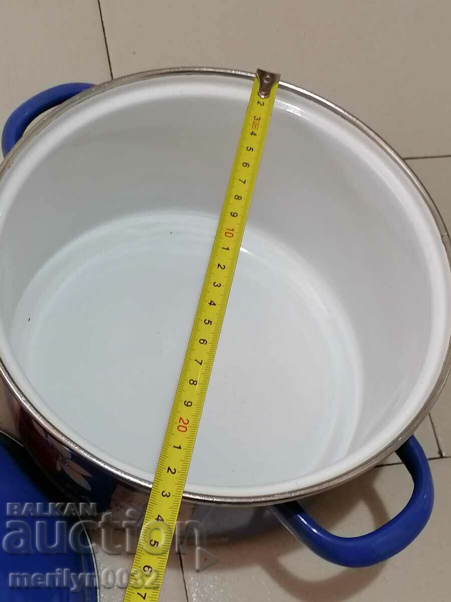 Enamel pot with lid, 1980s, USSR - 5 Enamel pot with lid, 1980s, USSR - 5