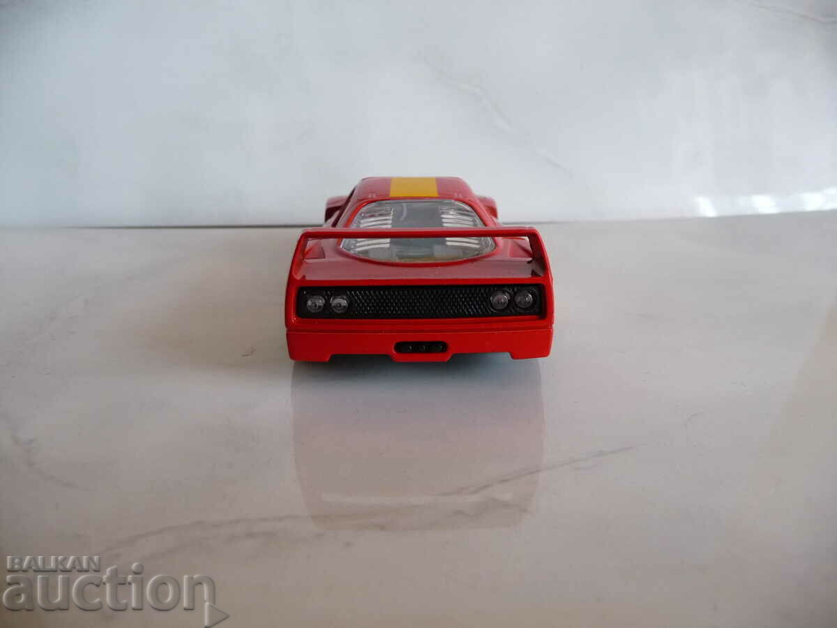 Delivery of Ferrari F40 Bburago Ferrari F40 collector car Italy