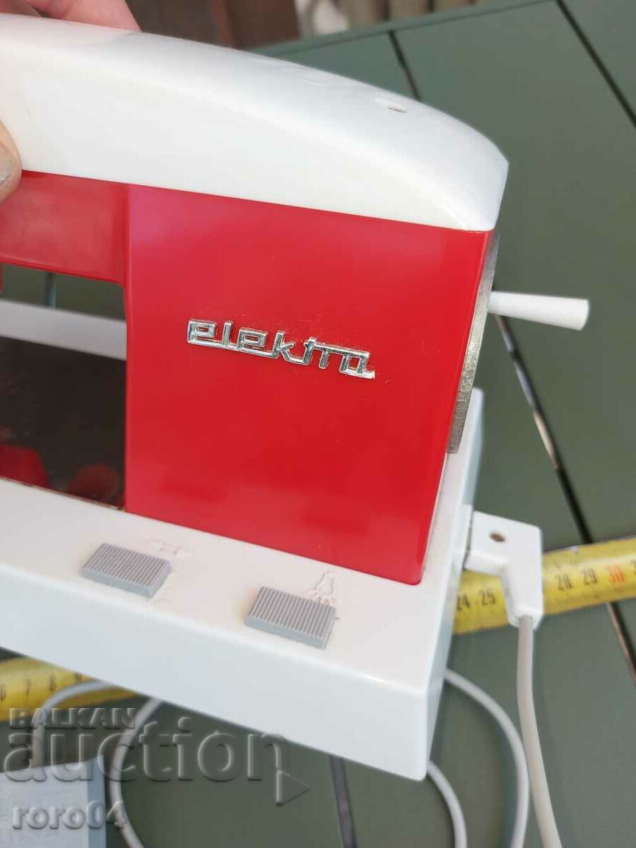 Delivery of PIKO - ELEKTRA - SEWING MACHINE Delivery of PIKO - ELEKTRA - SEWING MACHINE