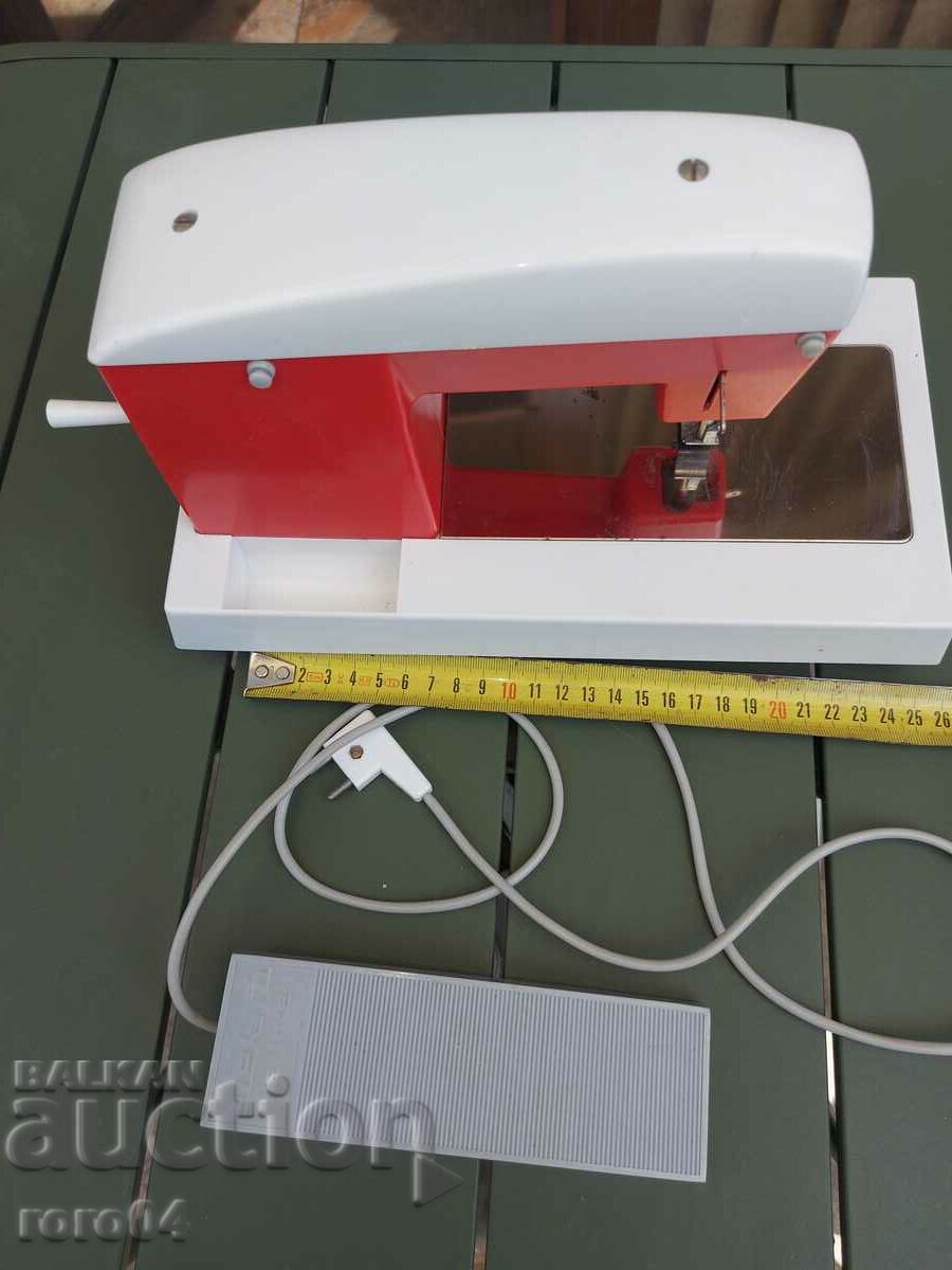 PIKO - ELEKTRA - SEWING MACHINE - 6 PIKO - ELEKTRA - SEWING MACHINE - 6