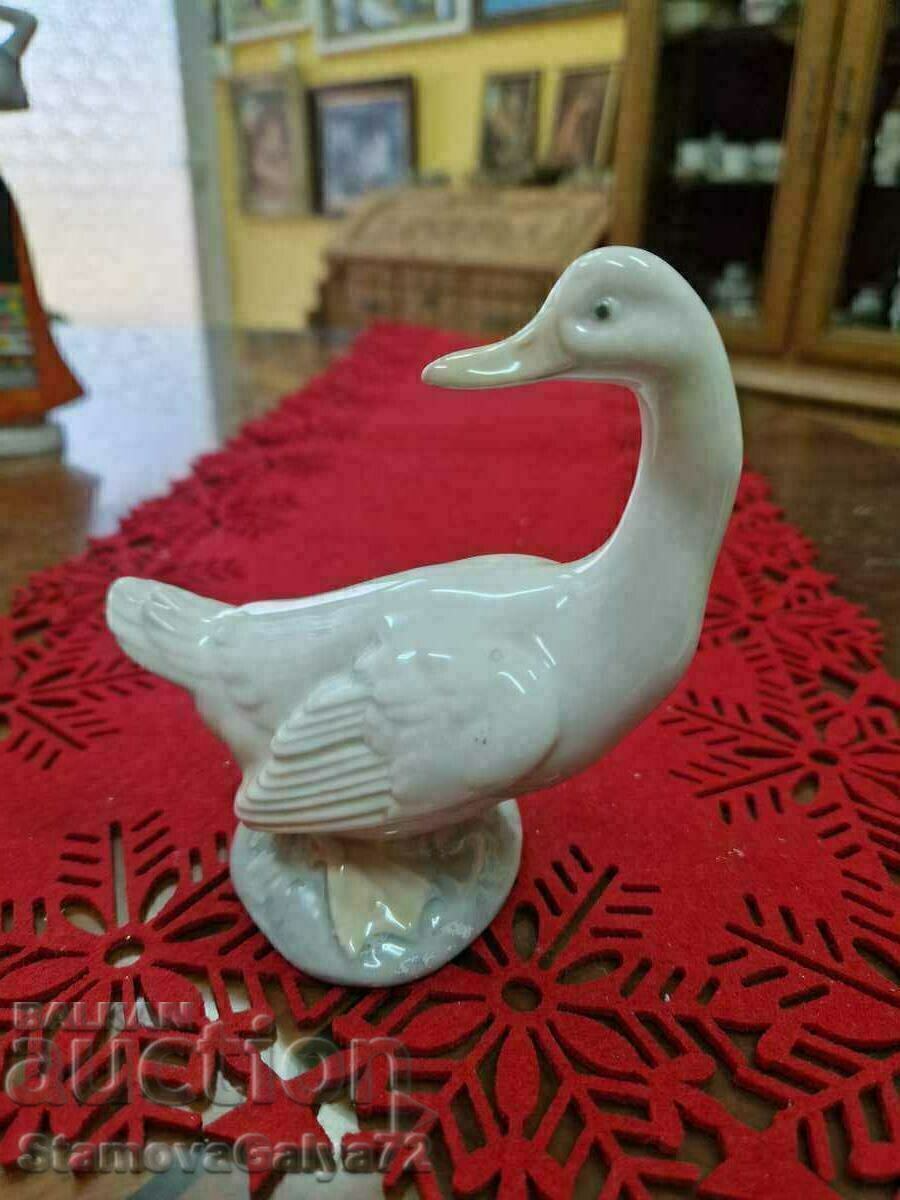 Delivery of A great antique Llardo porcelain figure Delivery of A great antique Llardo porcelain figure