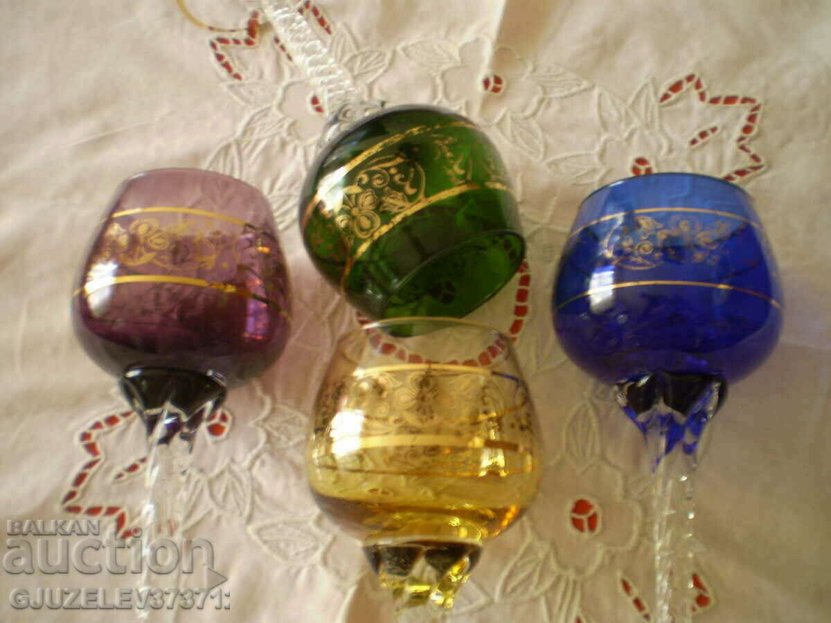 WINE GLASSES CRYSTAL COLORED GLASS GOLDEN FLOWERS DECORATION - 5 WINE GLASSES CRYSTAL COLORED GLASS GOLDEN FLOWERS DECORATION - 5