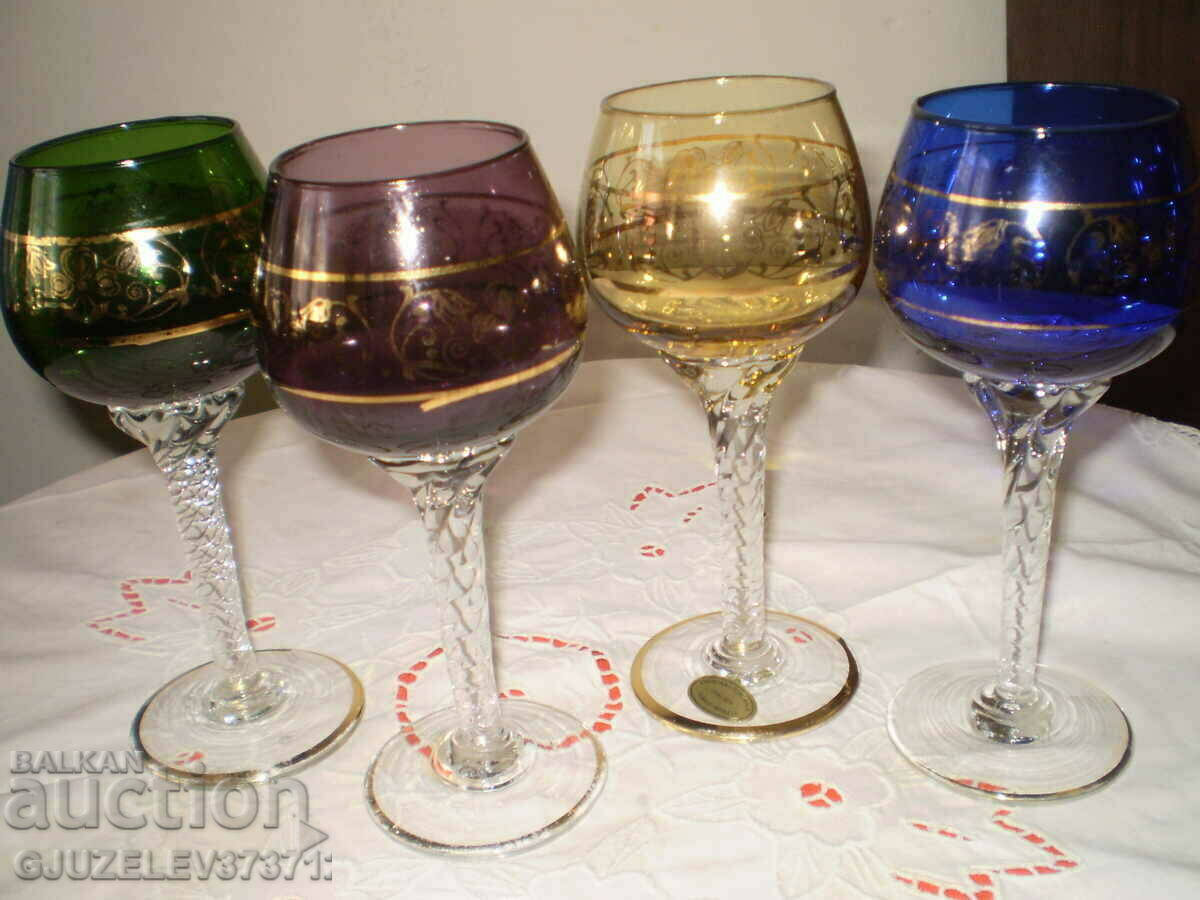 WINE GLASSES CRYSTAL COLORED GLASS GOLDEN FLOWERS DECORATION - 6 WINE GLASSES CRYSTAL COLORED GLASS GOLDEN FLOWERS DECORATION - 6