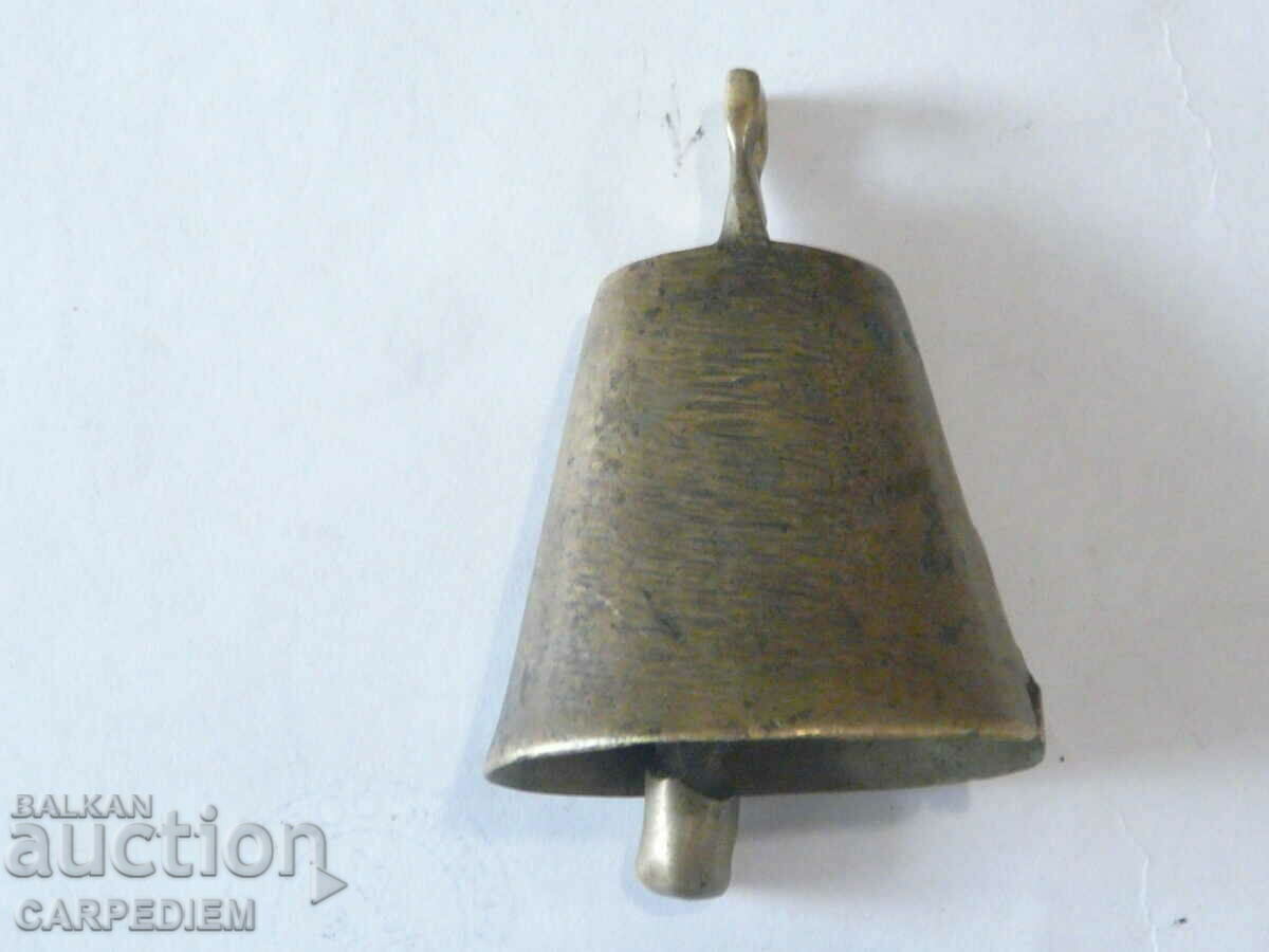 Old Bronze Chan 7cm. with price 20.00 BGN | € 10.23 Old Bronze Chan 7cm. with price 20.00 BGN | € 10.23