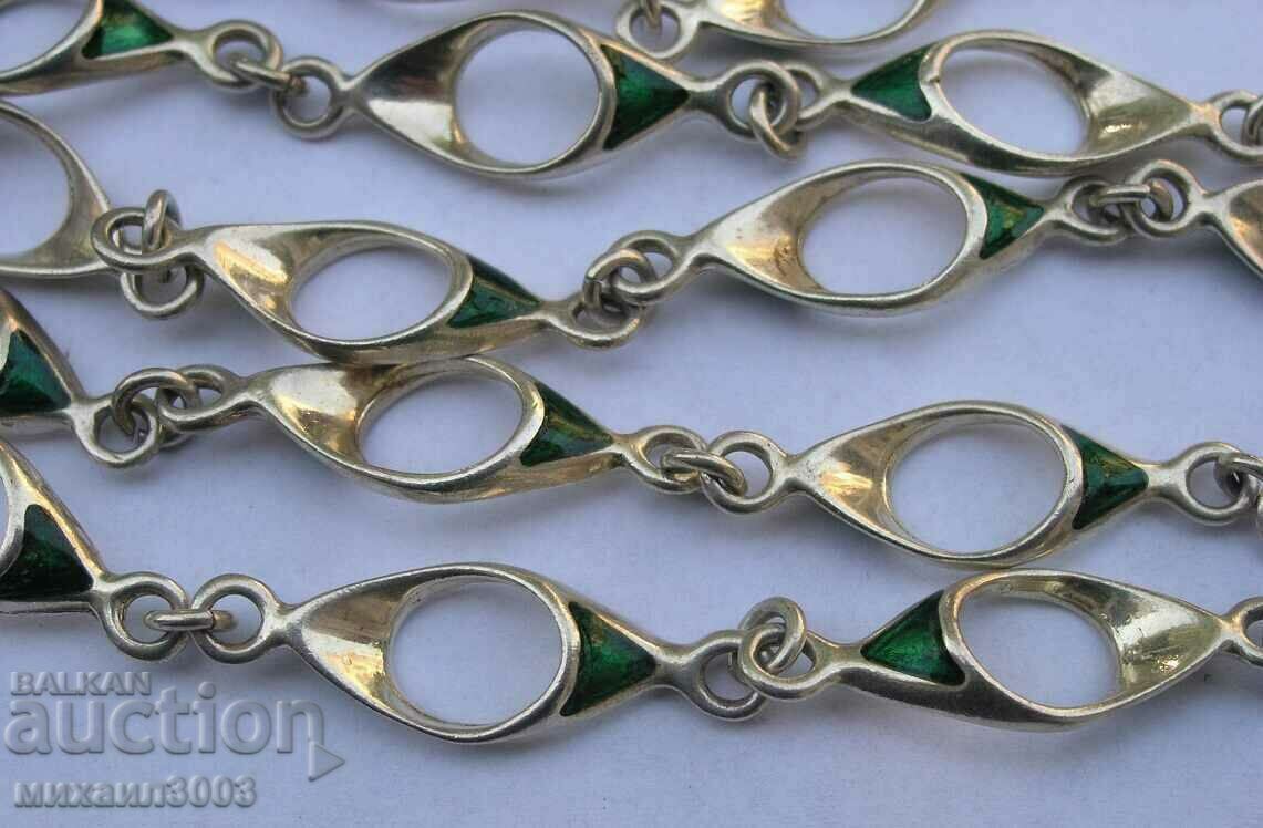 Delivery of SILVER CHAIN WITH GREEN ENAMEL UNISEX Delivery of SILVER CHAIN WITH GREEN ENAMEL UNISEX