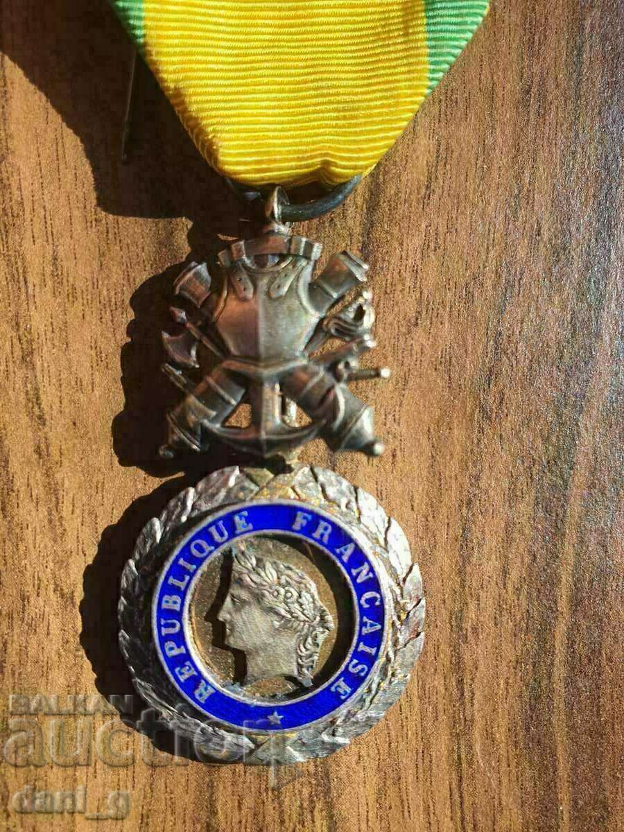 France military medal the third republic 1870 silver with gold with price 80.00 BGN | € 40.90 France military medal the third republic 1870 silver with gold with price 80.00 BGN | € 40.90