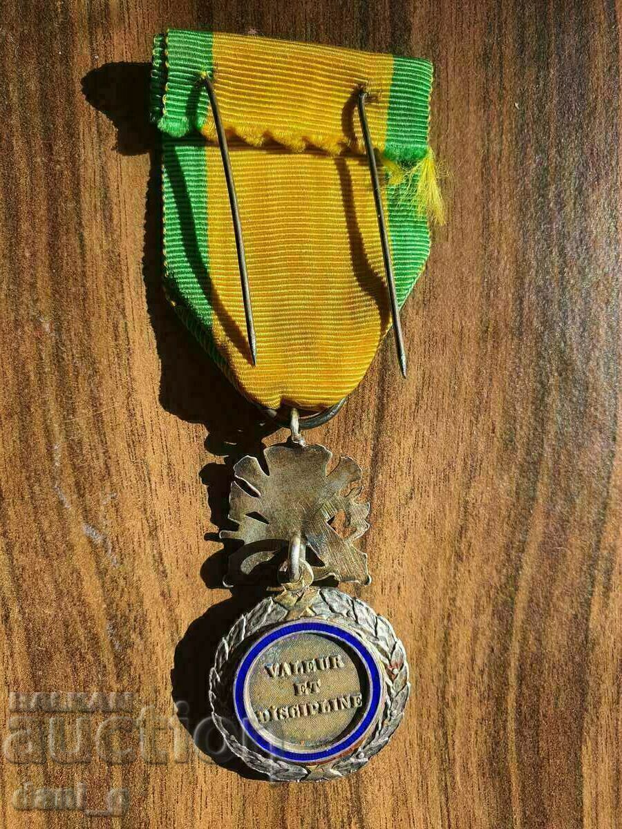Delivery of France military medal the third republic 1870 silver with gold Delivery of France military medal the third republic 1870 silver with gold