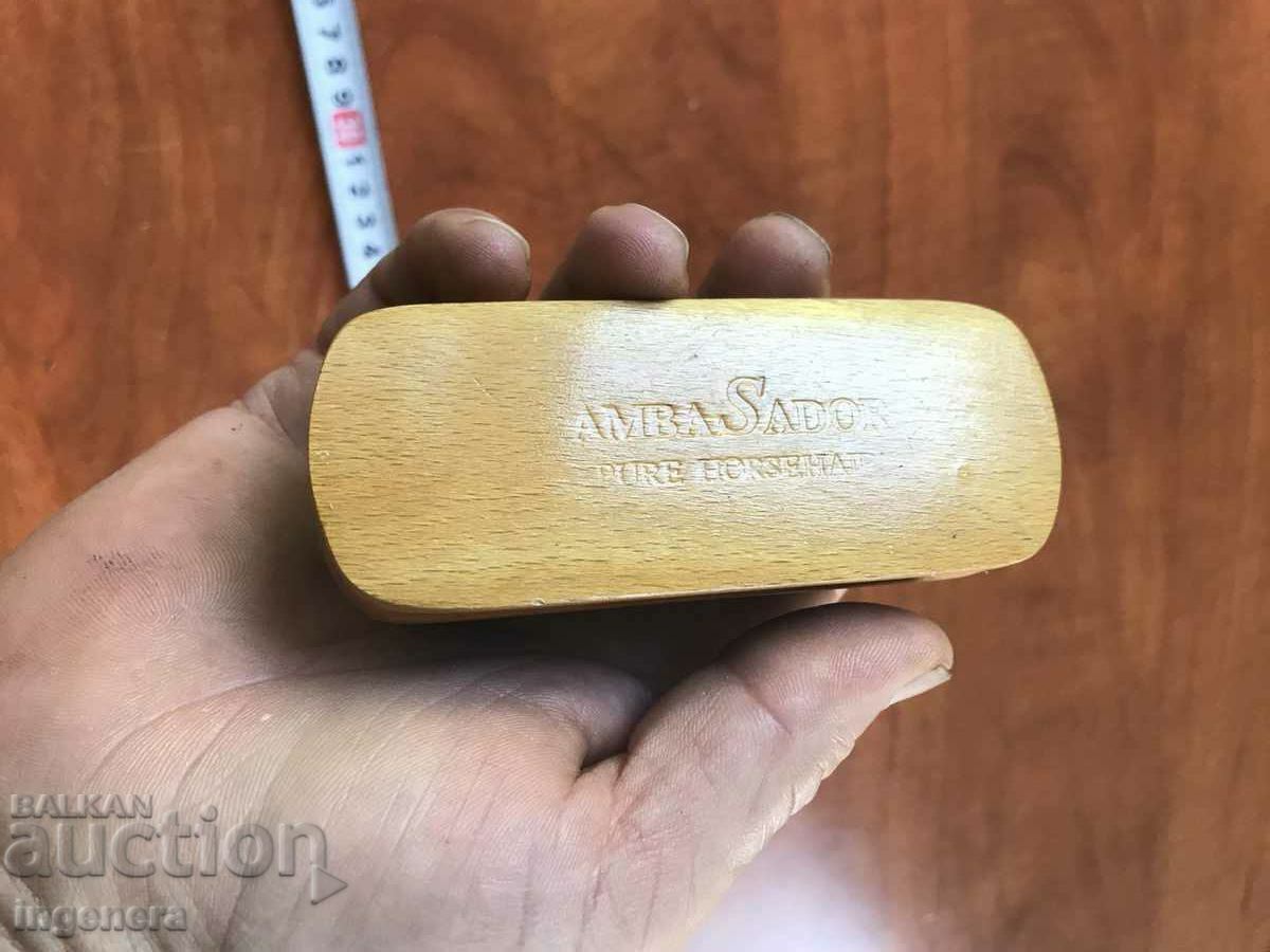 CLOTHES BRUSH BRAND NEW with price 7.00 BGN | € 3.58 CLOTHES BRUSH BRAND NEW with price 7.00 BGN | € 3.58