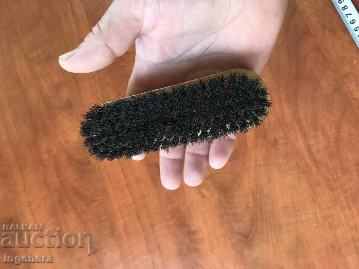 Auction BRUSH Auction BRUSH