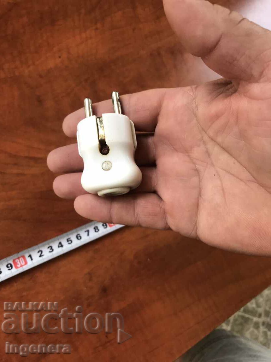 RETRO BAKELITE PLUG with price 8.00 BGN | € 4.09 RETRO BAKELITE PLUG with price 8.00 BGN | € 4.09