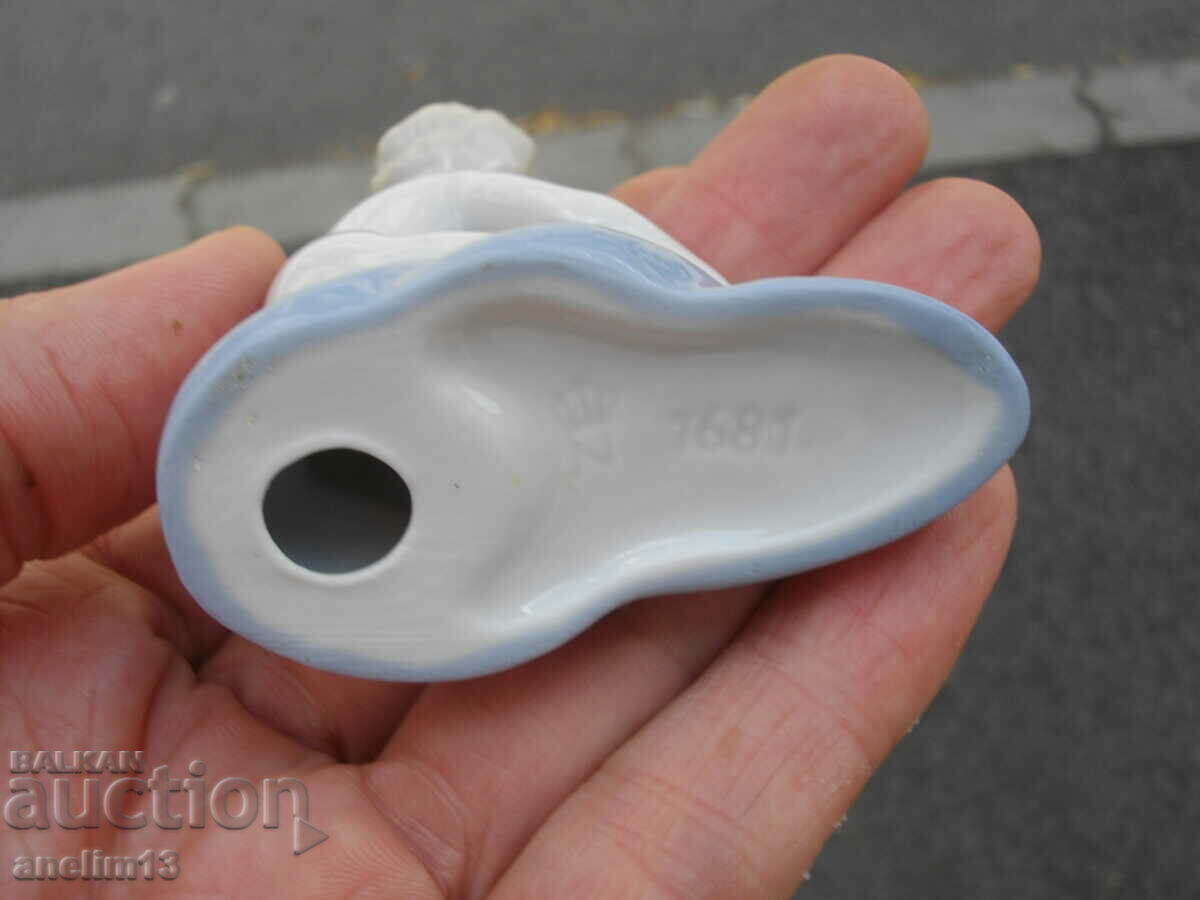 OLD PORCELAIN MARKED - 6 OLD PORCELAIN MARKED - 6