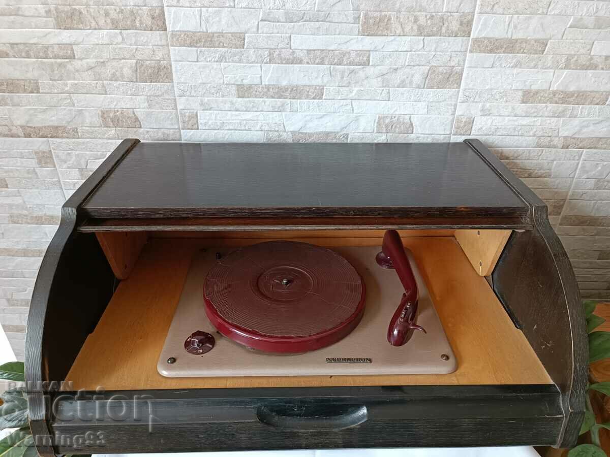 Аукцион Стар грамофон SUPRAHON H17-50 - Made in Czechoslovakia -1956 Аукцион Стар грамофон SUPRAHON H17-50 - Made in Czechoslovakia -1956