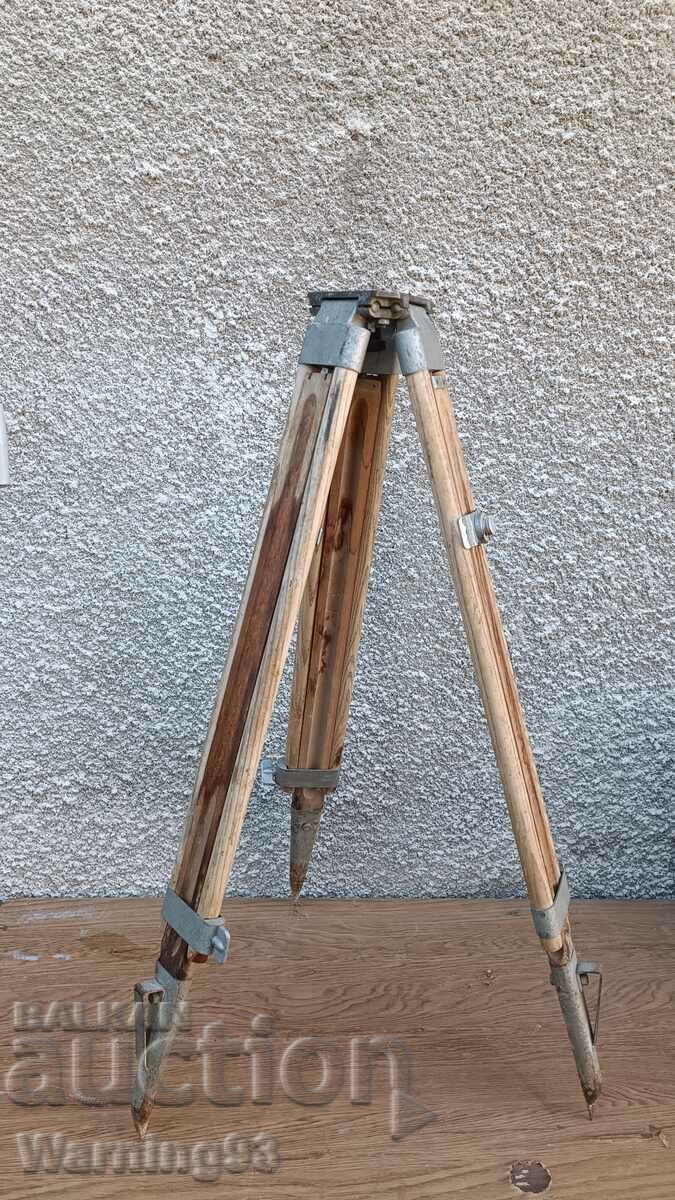 Auction Old wooden theodolite tripod Auction Old wooden theodolite tripod