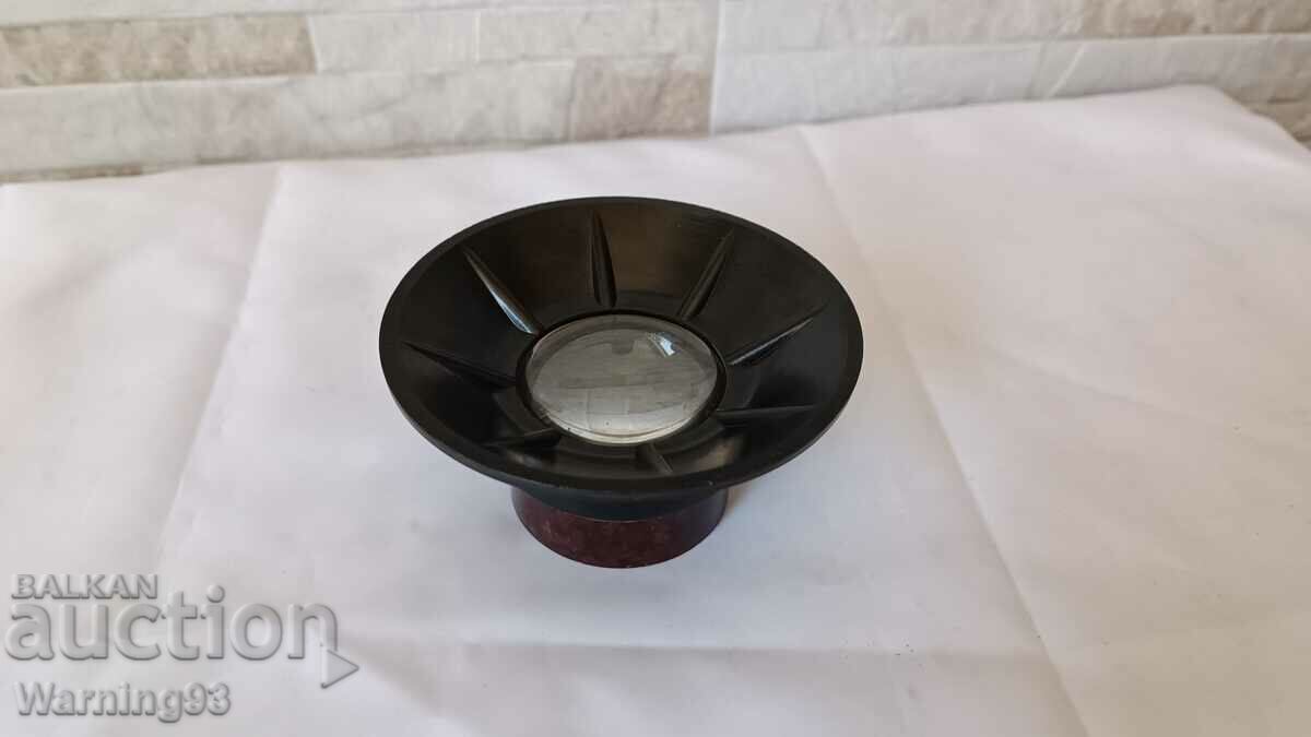 Auction Old bakelite table magnifier - Antique Auction Old bakelite table magnifier - Antique
