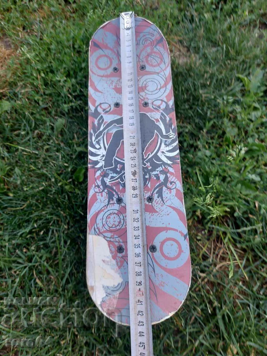 SKATEBOARD - RB - MINION - 5