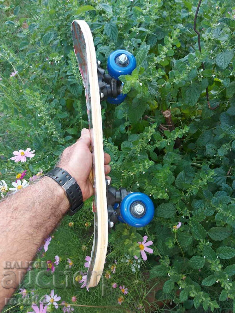 SKATEBOARD - RB - MINION - 7