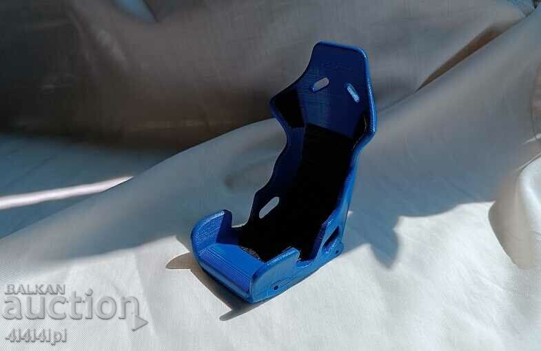 Sports phone seat with price 15.00 BGN | € 7.67 Sports phone seat with price 15.00 BGN | € 7.67