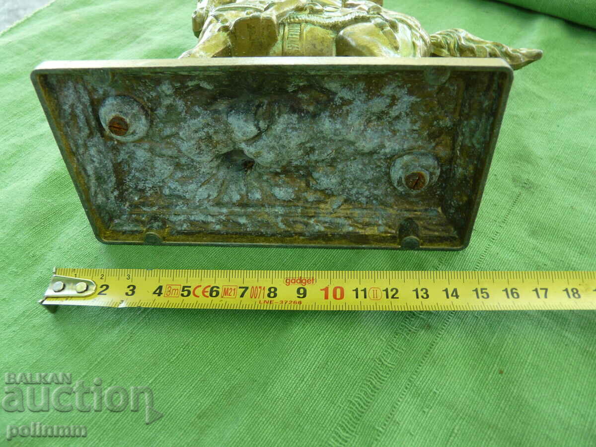 Delivery of Old USSR metal figure Delivery of Old USSR metal figure