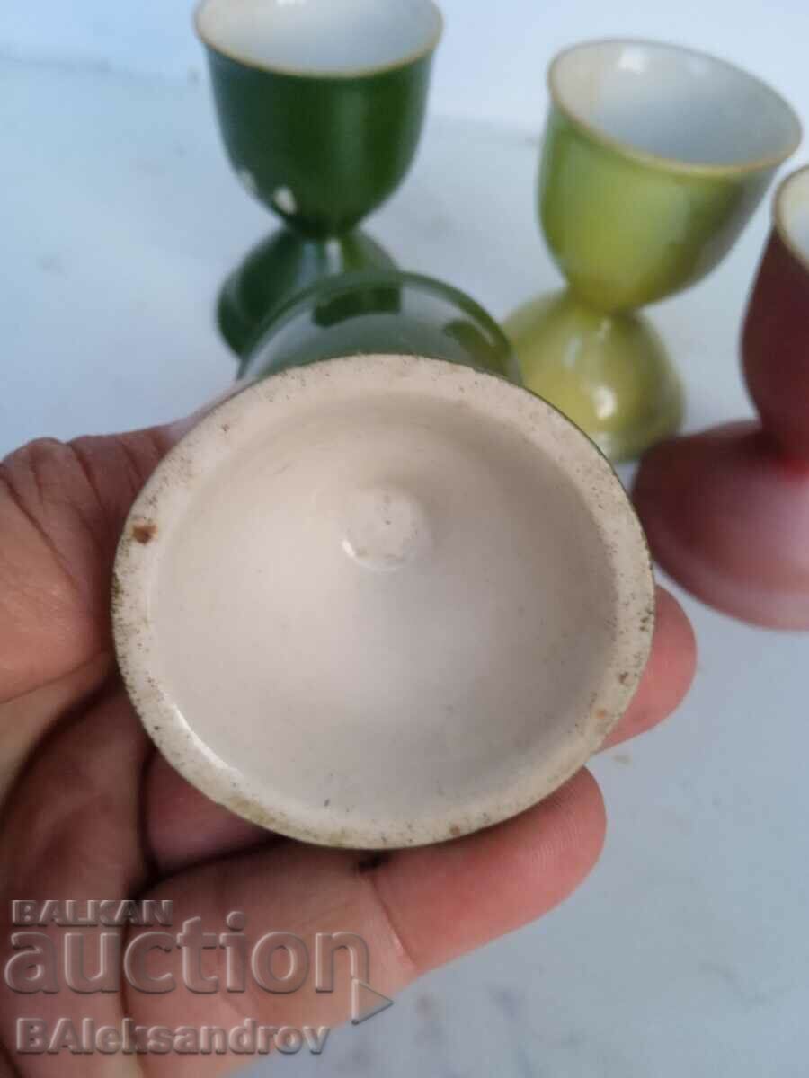 Πολλά παλιά πορσελάνινα κύπελλα αυγών - 6 Πολλά παλιά πορσελάνινα κύπελλα αυγών - 6