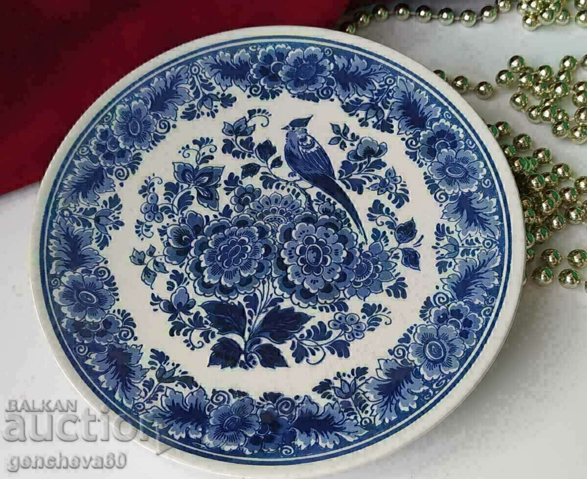 COLLECTIBLE Hand-painted old Delft plate with price 60.00 BGN | € 30.68 COLLECTIBLE Hand-painted old Delft plate with price 60.00 BGN | € 30.68