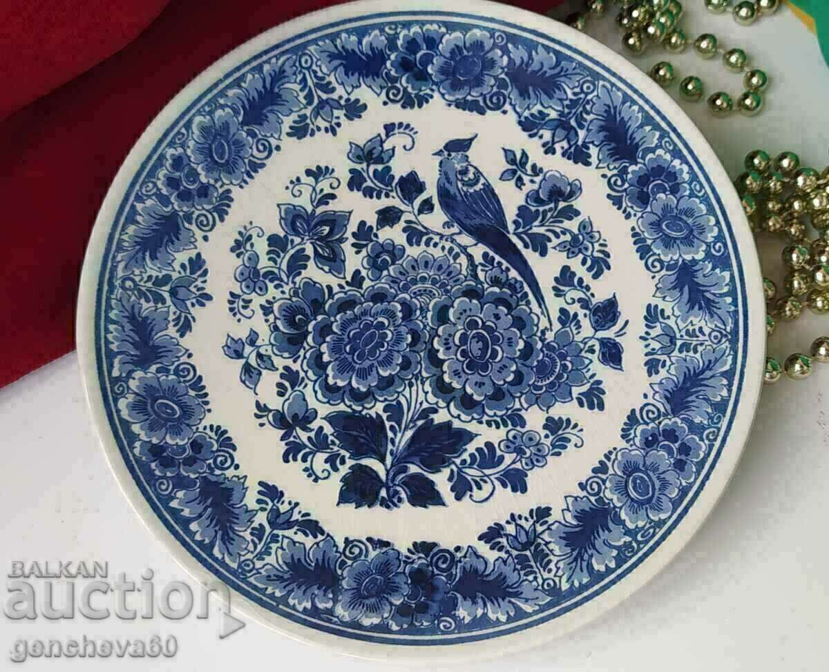 Рядка стара чиния,,Delft Blue"за стена