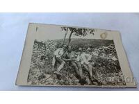 Снимка Трима офицери на фронта 1918