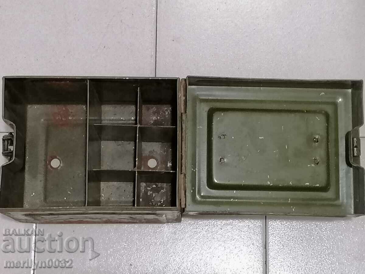 Μεταλλικό κουτί στρατού KID-6 χημικό κουτί BNA - 6