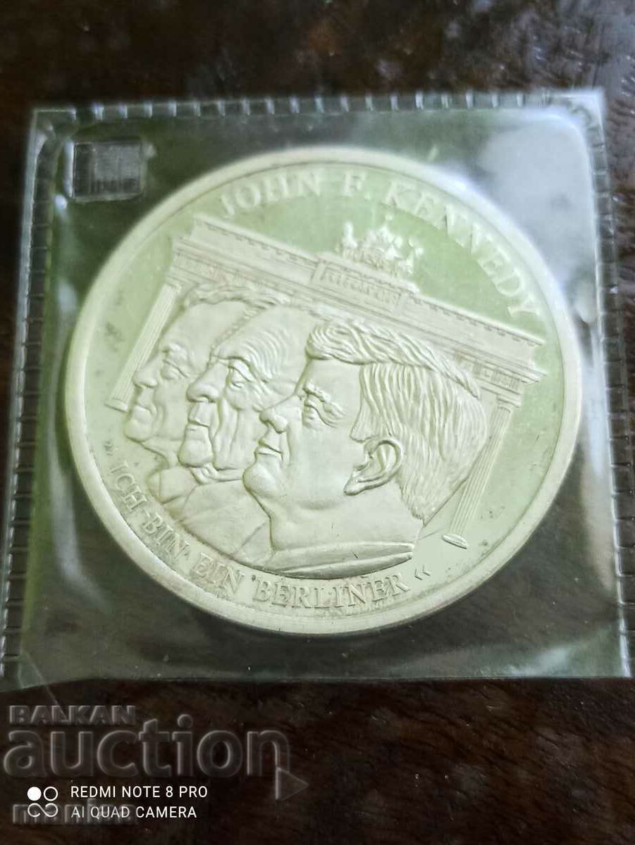 Delivery of Silver plaque sample 999/1000 Delivery of Silver plaque sample 999/1000