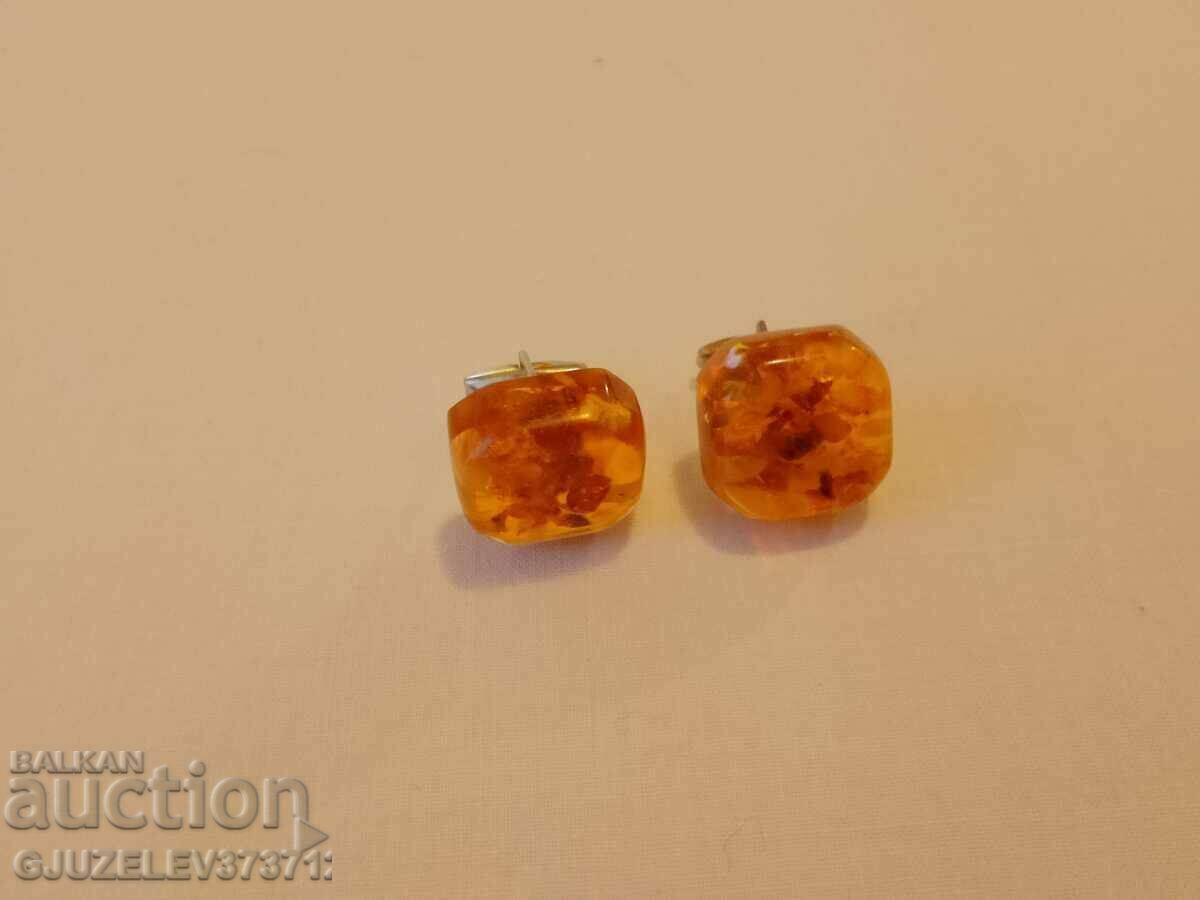 Delivery of OLD RUSSIAN AMBER BUTTONS FOR SLEEVES BUTTONS BALTIES Delivery of OLD RUSSIAN AMBER BUTTONS FOR SLEEVES BUTTONS BALTIES