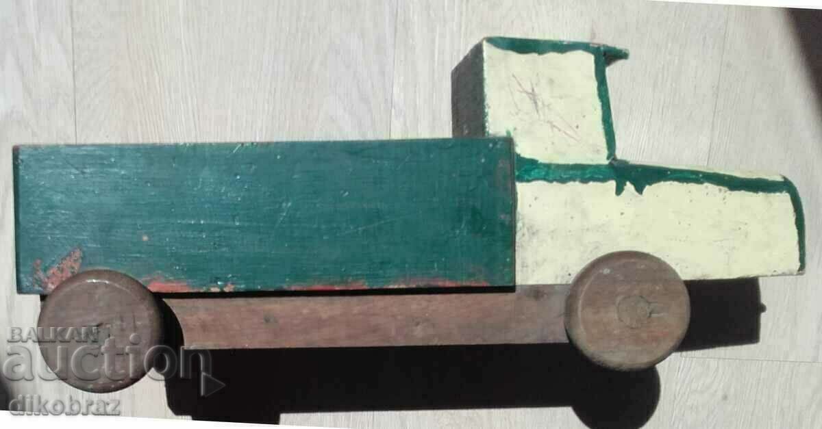 Delivery of Old wooden toy truck - 1930s Delivery of Old wooden toy truck - 1930s