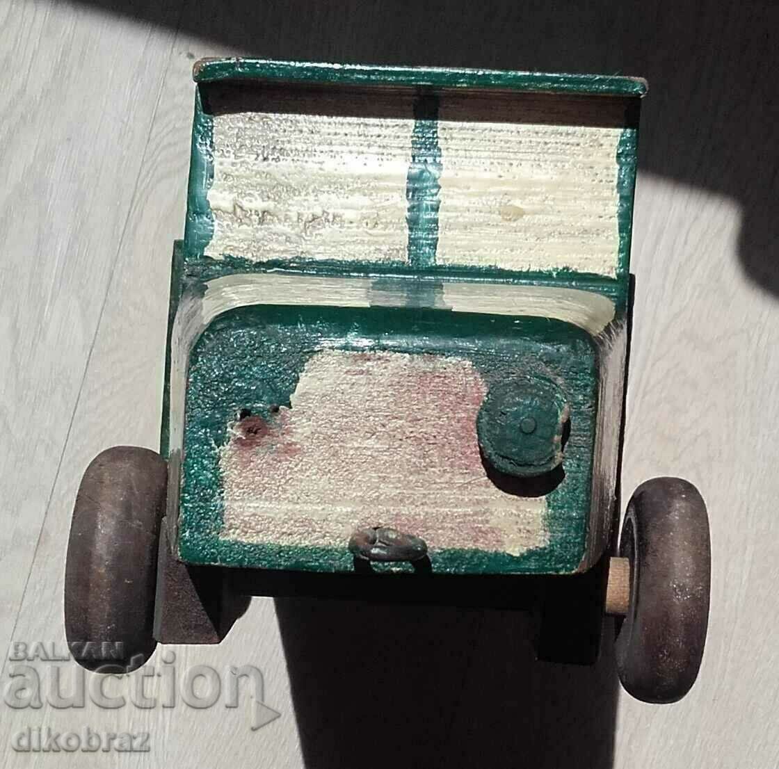 Old wooden toy truck - 1930s - 6 Old wooden toy truck - 1930s - 6