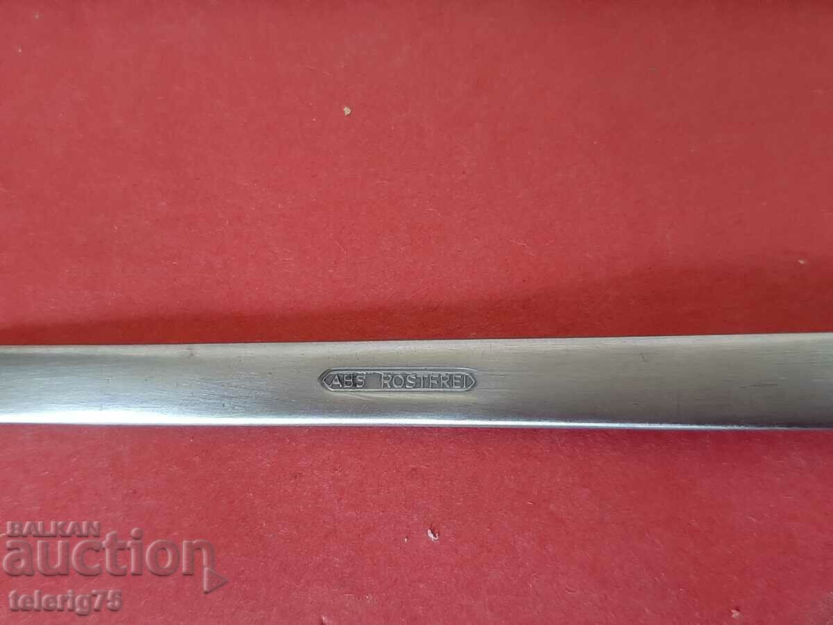 Licitație Furculițe Veche Germane pentru Fondue/Grătar 'ROSTFREI'-3 bucăți Licitație Furculițe Veche Germane pentru Fondue/Grătar 'ROSTFREI'-3 bucăți