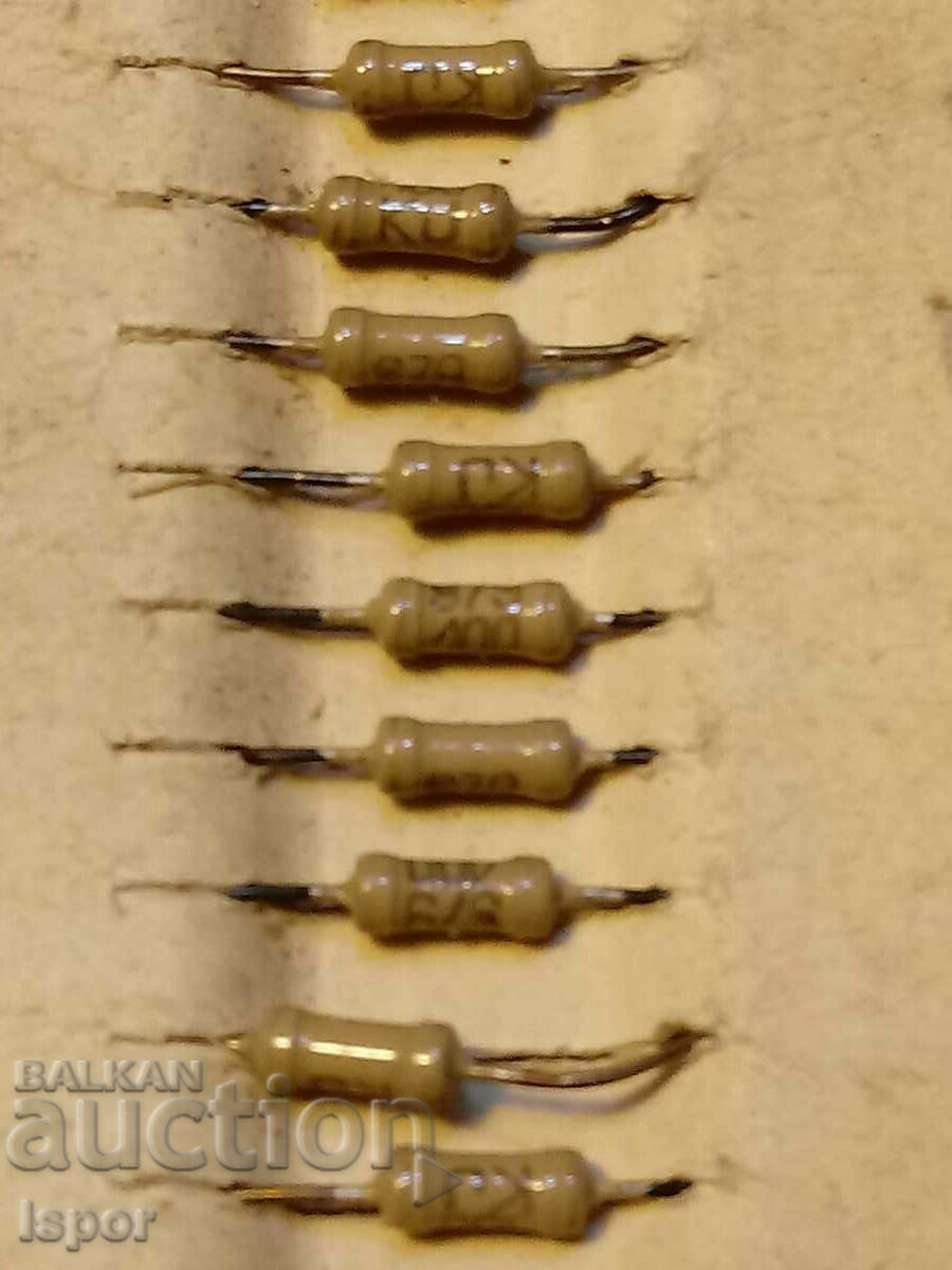 Livrarea Rezistoare vintage neutilizate