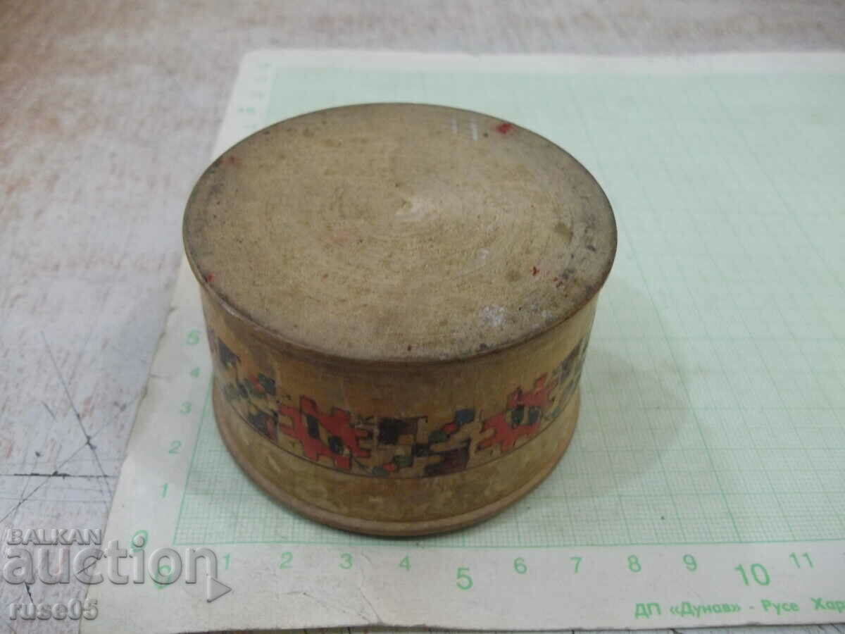 Παράδοση Στρογγυλό παλιό ξύλινο κουτί Παράδοση Στρογγυλό παλιό ξύλινο κουτί