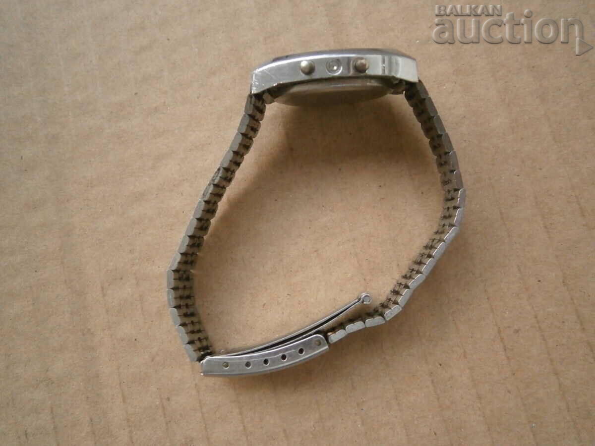 Παράδοση Ρετρό vintage ηλεκτρονικό ρολόι STEMPO