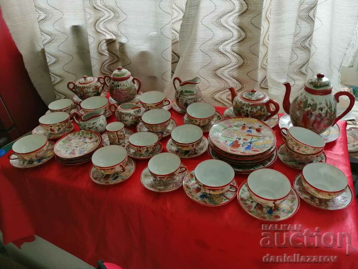 Unique Huge Service Fine Chinese Porcelain