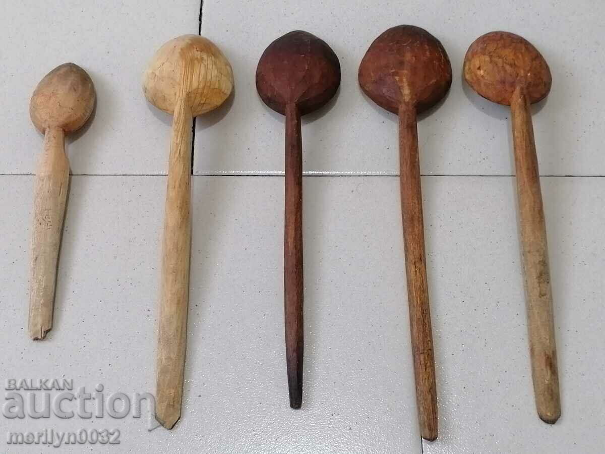 Auction Old wooden spoon 5 wooden spoons, Auction Old wooden spoon 5 wooden spoons,