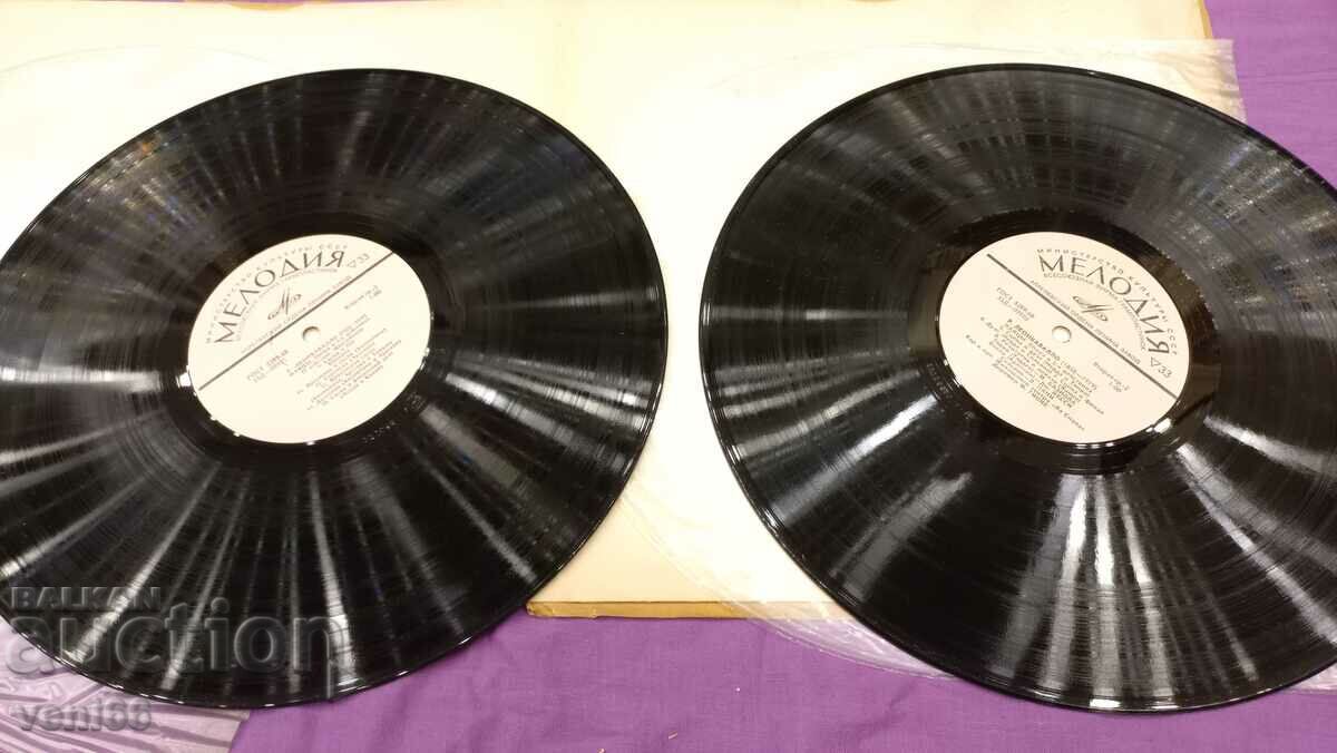 Gramophone record - Leoncavallo with price 3.50 BGN | € 1.79 Gramophone record - Leoncavallo with price 3.50 BGN | € 1.79