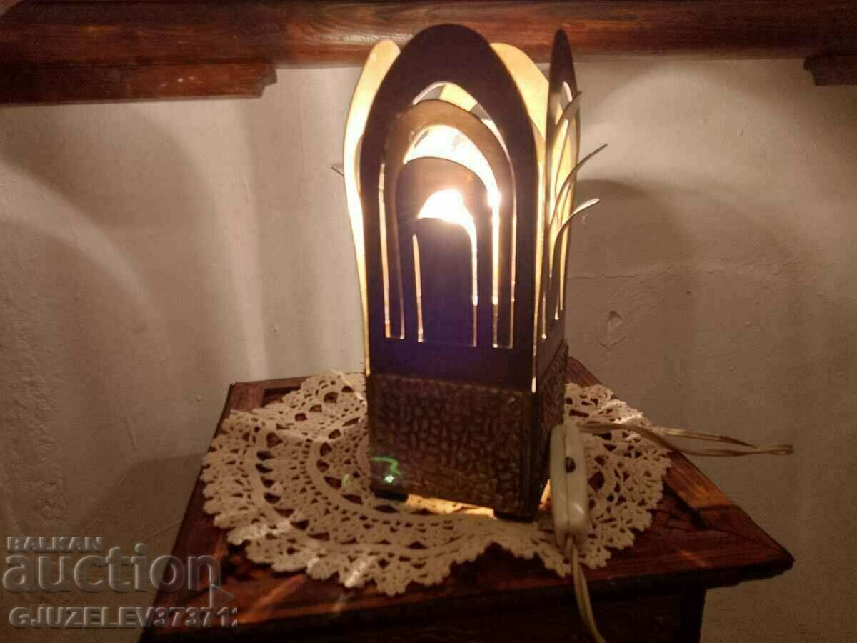 Αναμνηστικό νυχτερινό φωτιστικό "Kamelyok" από την εποχή των μακρινών σεντ - 6 Αναμνηστικό νυχτερινό φωτιστικό "Kamelyok" από την εποχή των μακρινών σεντ - 6