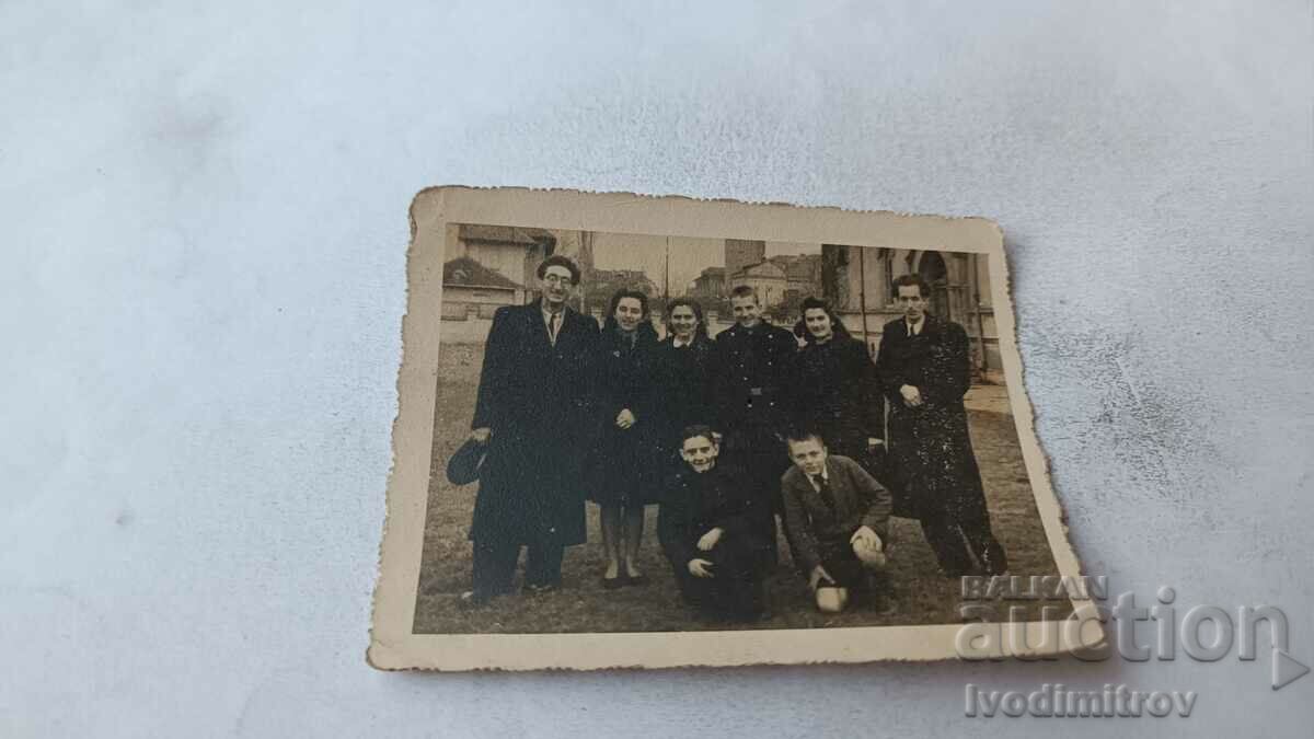 Fotografie Sofia Tineri și femei pe stradă 1943