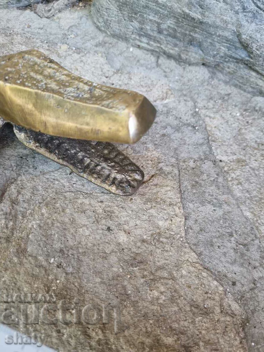 Bronze Sculpture. Crocodile. Figure - 6 Bronze Sculpture. Crocodile. Figure - 6