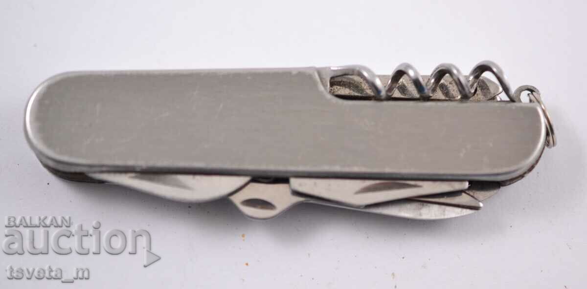 Pocket knife with 9 tools - for repair or parts with price 2.00 BGN | € 1.02 Pocket knife with 9 tools - for repair or parts with price 2.00 BGN | € 1.02