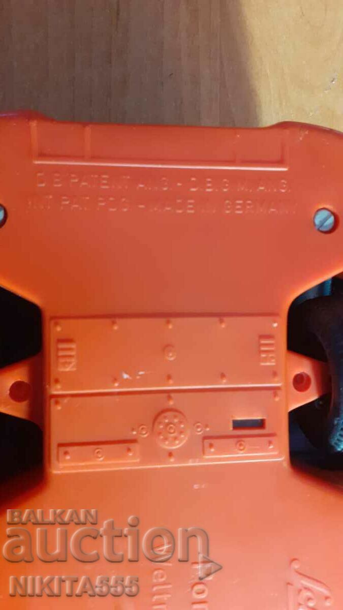 SCHUCO Electro 356 213 PORSCHE 917 Race Car - 7