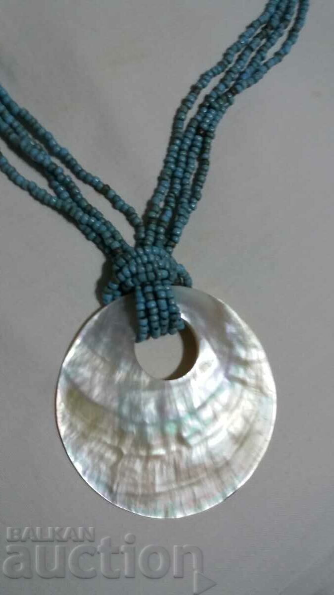 Necklace with a large mother-of-pearl mother-of-pearl shell - 6 Necklace with a large mother-of-pearl mother-of-pearl shell - 6
