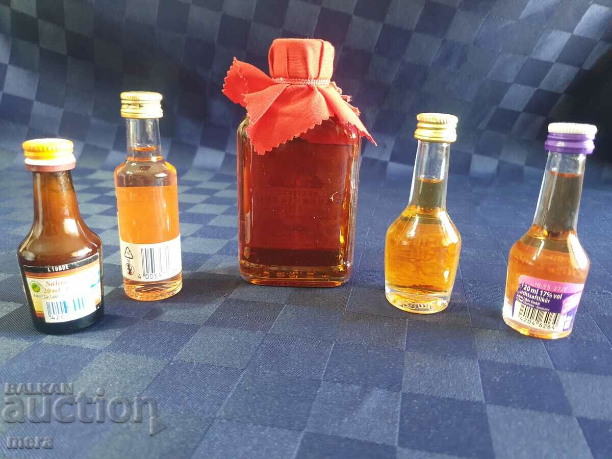 Lot of collectible mini bottles - unprinted - 5 Lot of collectible mini bottles - unprinted - 5