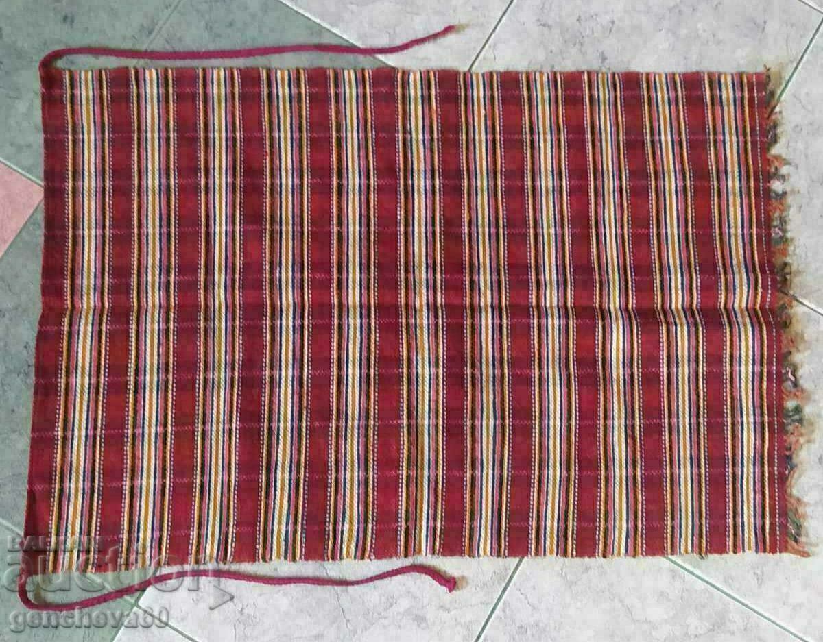 Delivery of Wool woven, authentic apron Delivery of Wool woven, authentic apron