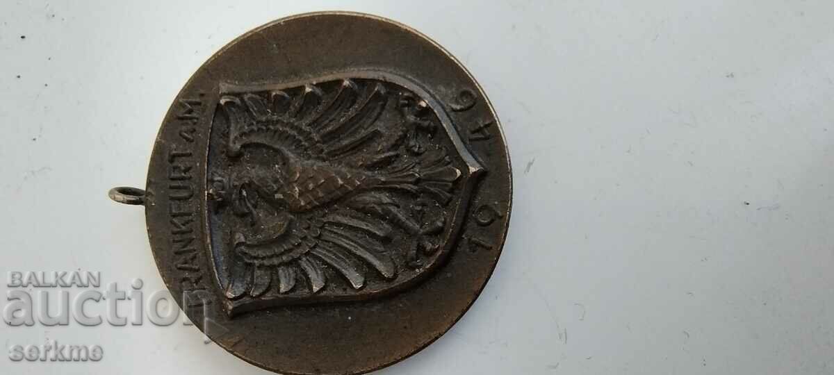 Medal with price 10.00 BGN | € 5.11 Medal with price 10.00 BGN | € 5.11