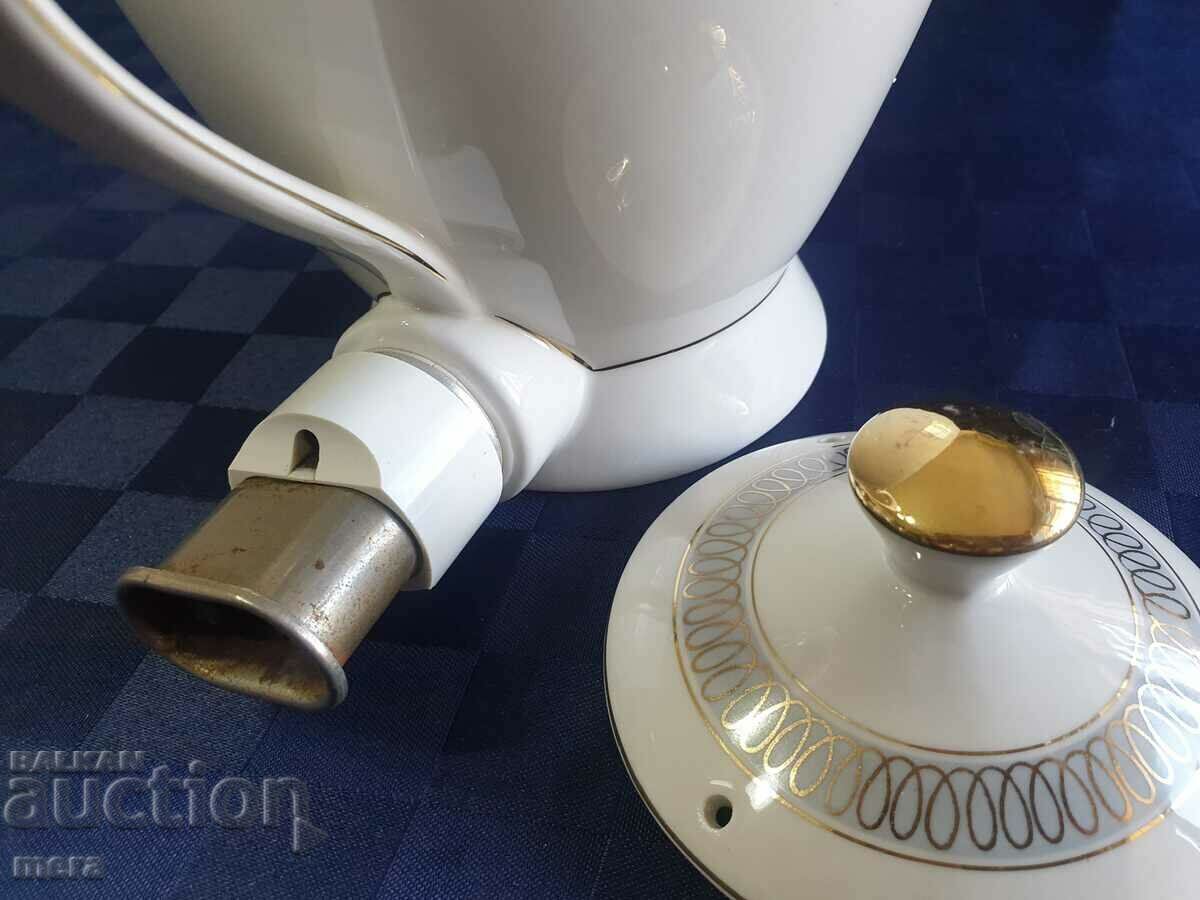 Delivery of Porcelain electric German kettle, teapot Delivery of Porcelain electric German kettle, teapot
