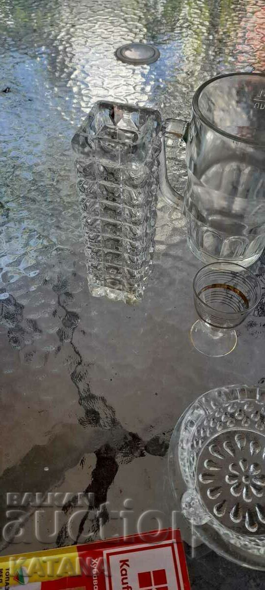 Delivery of Glasses + jug + ashtray