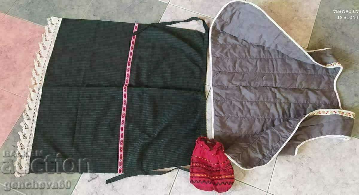 Delivery of Waistcoat, apron and authentic bag